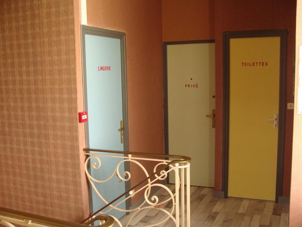 Hotel Le Flaubert Фужер Экстерьер фото
