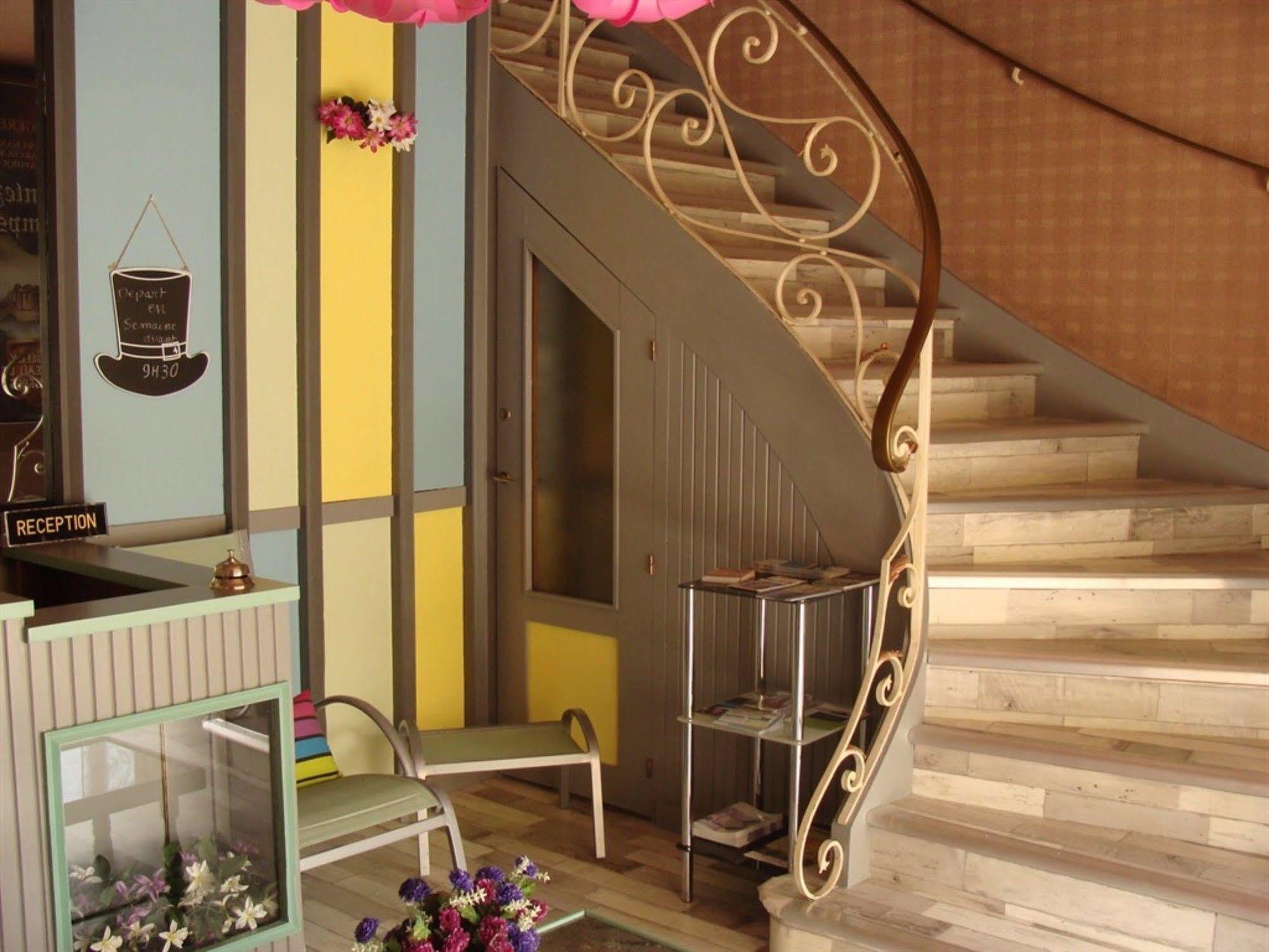 Hotel Le Flaubert Фужер Экстерьер фото