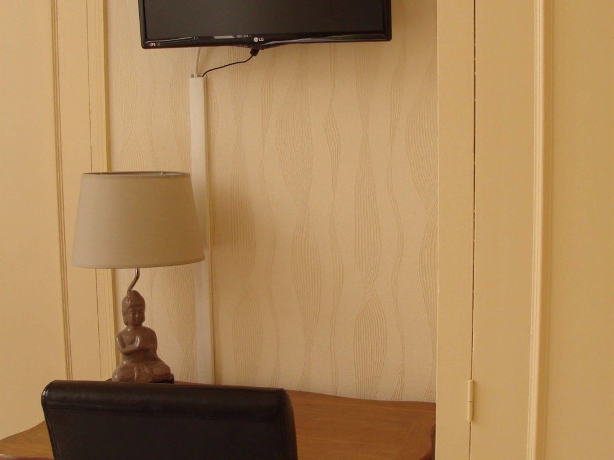 Hotel Le Flaubert Фужер Экстерьер фото