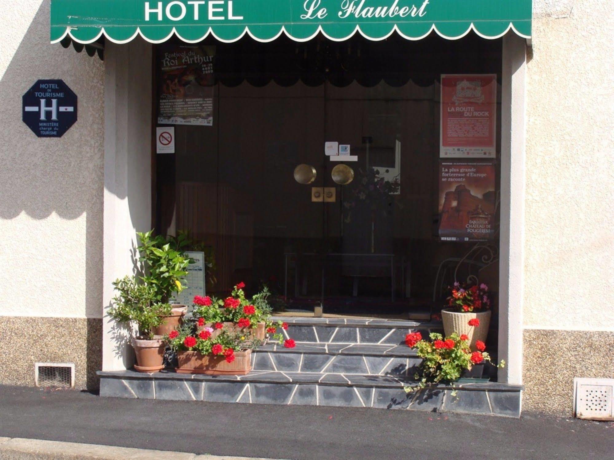 Hotel Le Flaubert Фужер Экстерьер фото